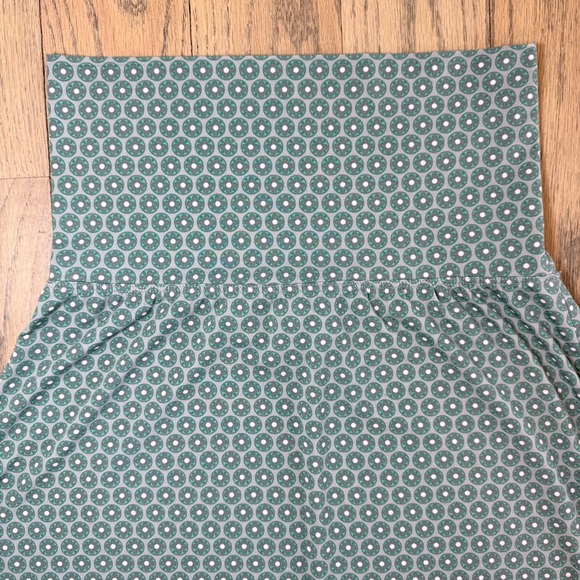 Max Studio Women’s Foldover Gray and Green Patterned Geometric Skirt Size Small - Picture 4 of 10